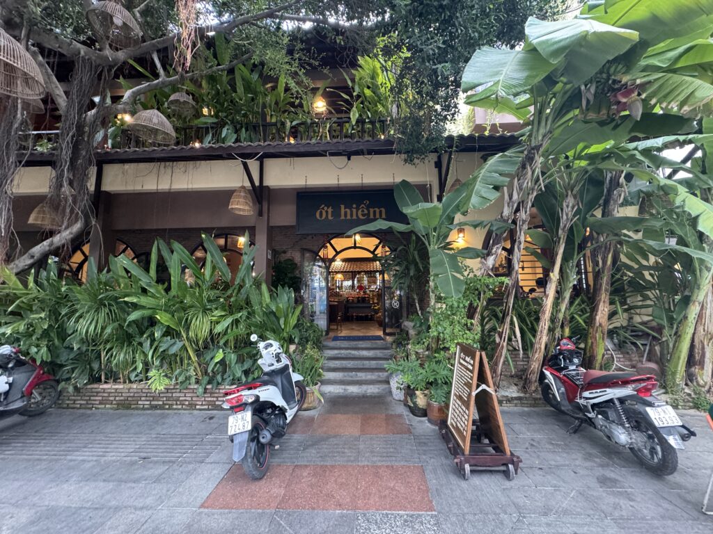 Front view of Ot Hiem restaurant in Nha Trang